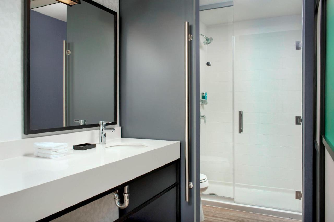Aloft Kansas City Country Club Plaza エクステリア 写真