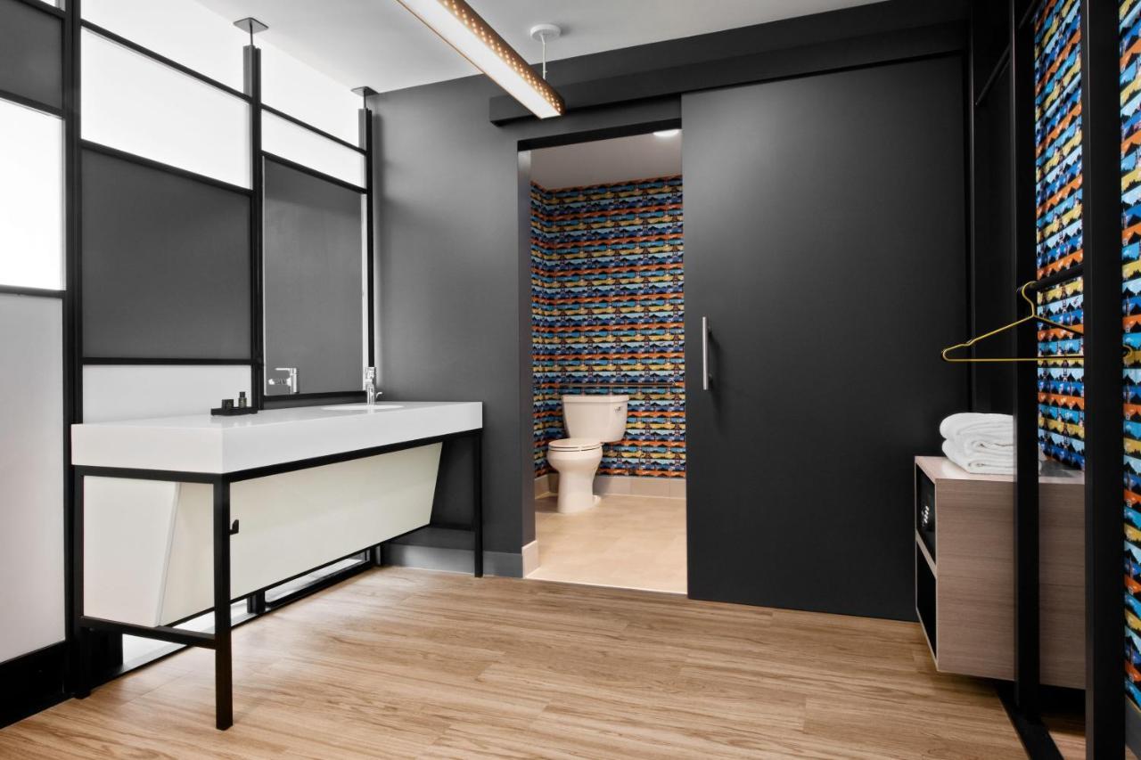 Aloft Kansas City Country Club Plaza エクステリア 写真